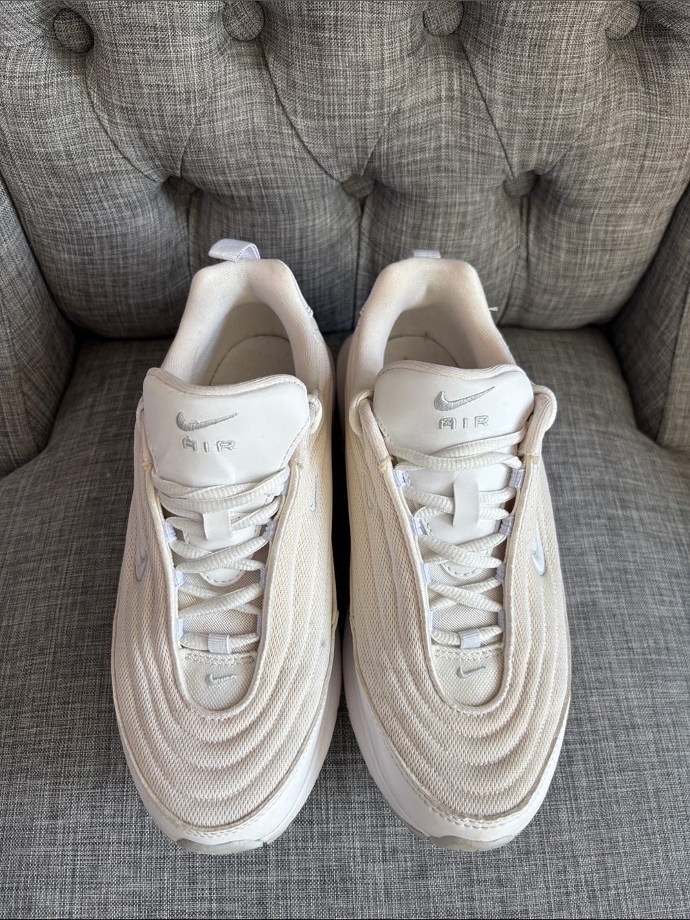 Nike Air Max Portal Women’s Sneakers — Off-White/Cream